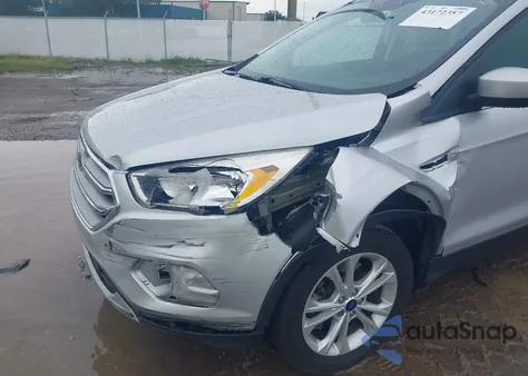 2017 Ford Escape Se z USA, uszkodzony, nr VIN 1FMCU0G95HUE51799